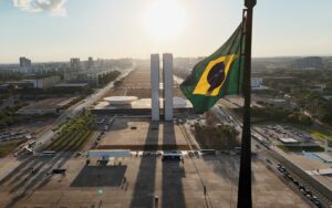 Congresso retoma trabalhos com esforço concentrado antes das eleições